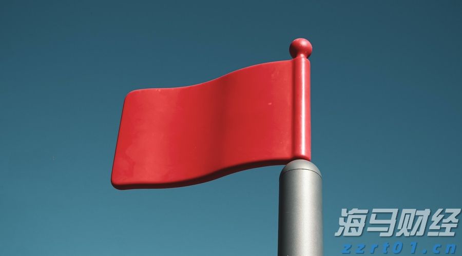 观海360°｜唯一通道破损严重，路过车辆爆胎倾侧，相关单位回复→